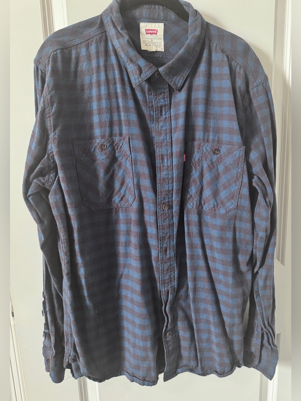Levi's Men's Navy and Purple Plaid Button-Down Shirt-XL